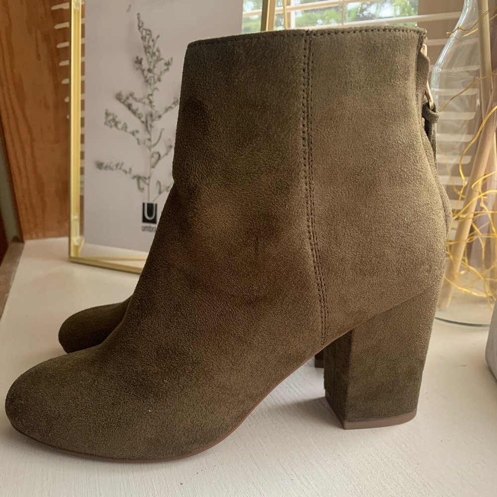 Spring/Fall booties🐾